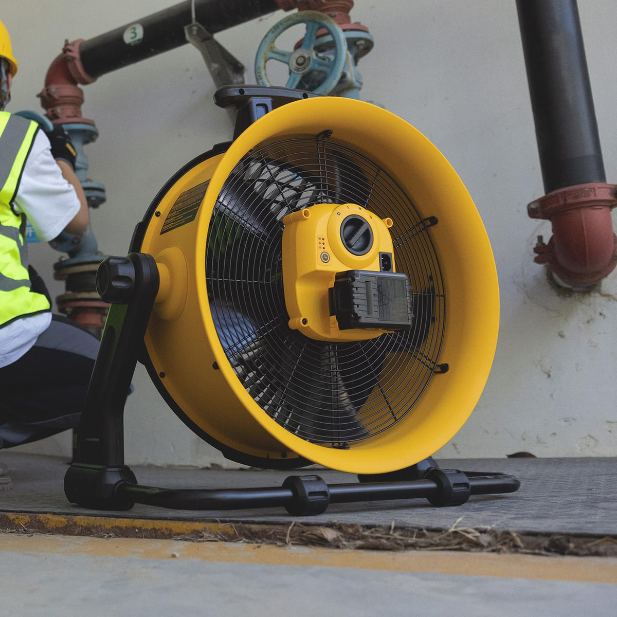 High-Velocity Floor Fan H258