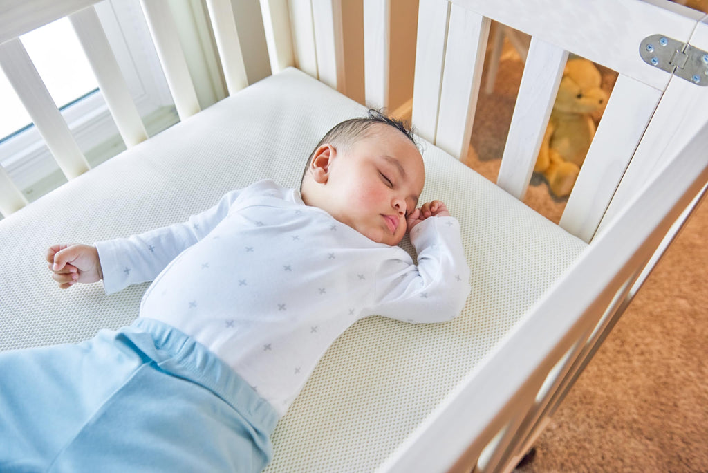 Organic Mini Crib Mattress G609267